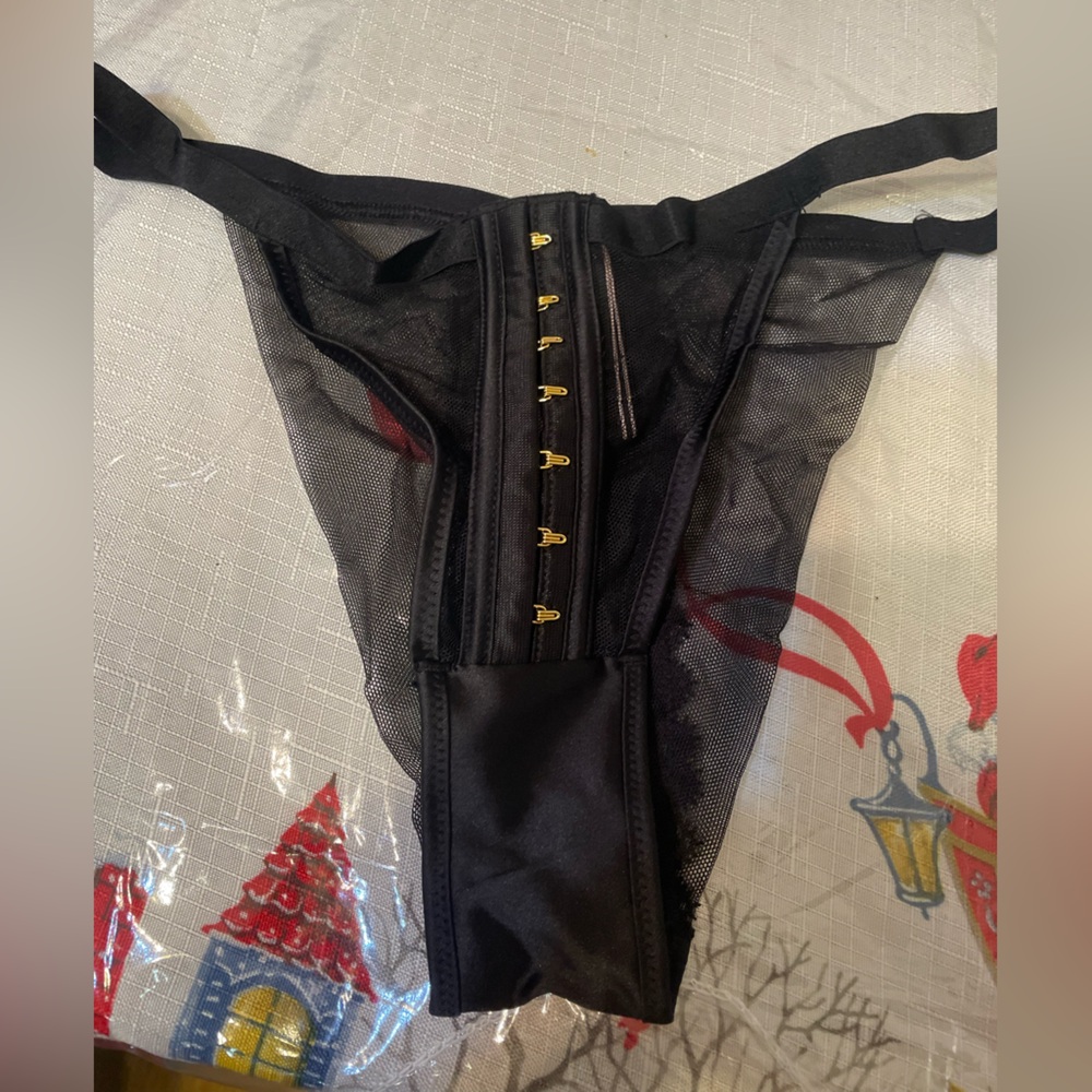 VS black lingerie panties size S